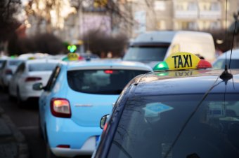 Taxiszolgáltatás Baróton: kiadták az első engedélyt