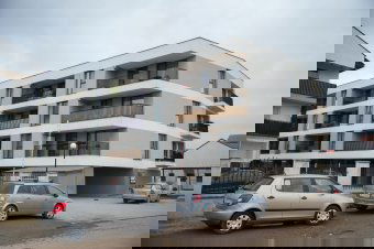 Lakásvásárlás világszerte: akár évtizedek munkája Hongkongban, egyre drágább Kolozsváron is