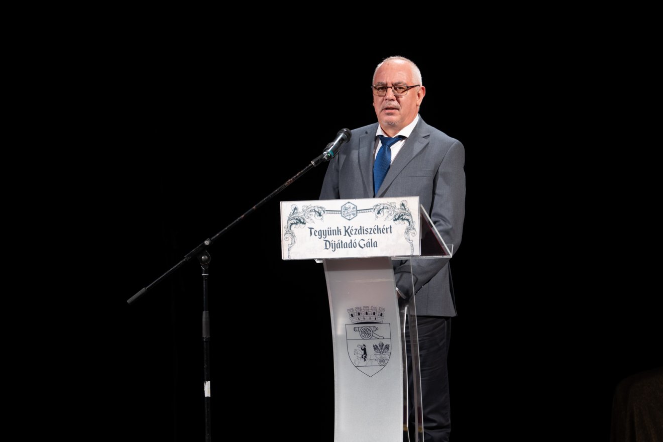 Kocsis Károly újságíró igazi furfangos székely, széleskörű műveltsége különös elevenséggel mutatkozik meg írásaiban •  Fotó: Tuchiluș Alex