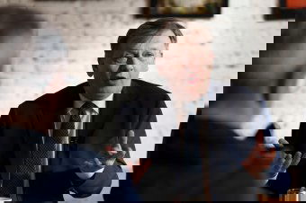 Crin Antonescu biztos abban, hogy bejut az elnökválasztás második fordulójába