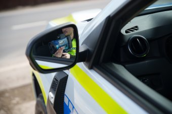 Kiszivárogtatták a gyorshajtáson ért rendőrfőnök „menekülési útvonalát”