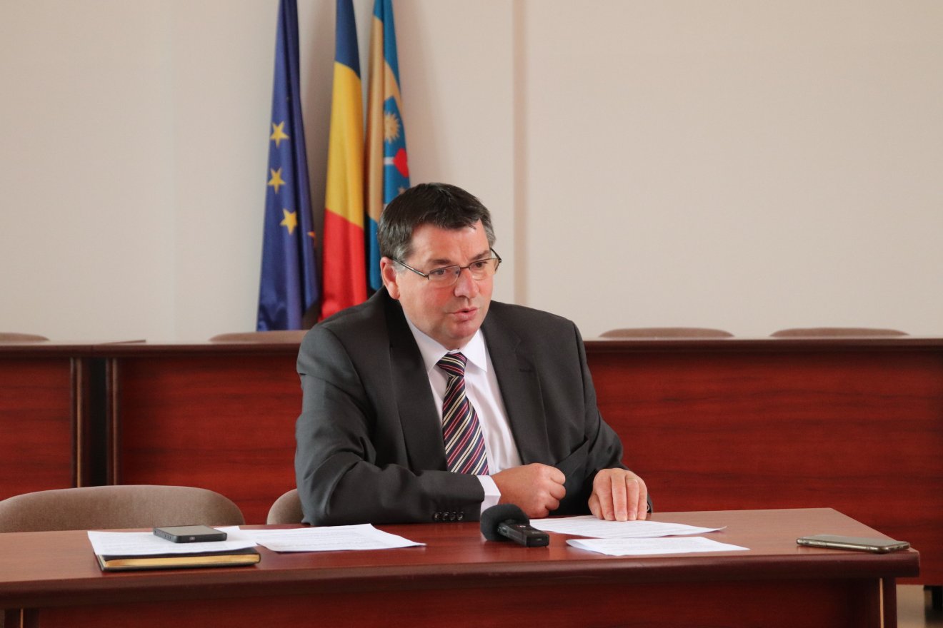 Ráduly István, Kovászna megye prefektusa •  Fotó: Erdély András
