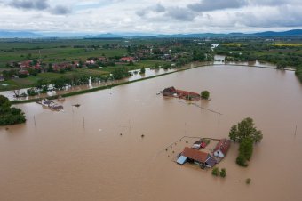 Csíkszeredában gyűjtés indult a háromszéki árvízkárosultak megsegítéséért