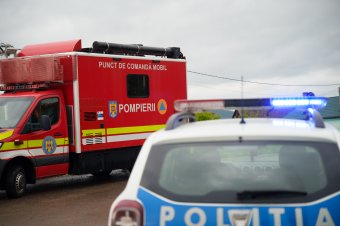 Autóbusz és személygépkocsi ütközött, a sofőr meghalt