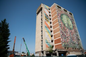 Darabonként törlődik ki a városképből a volt Bodok szálló