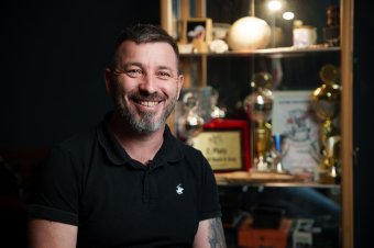 Test a vászna a tű és tinta mesterének | Mesterségem címere