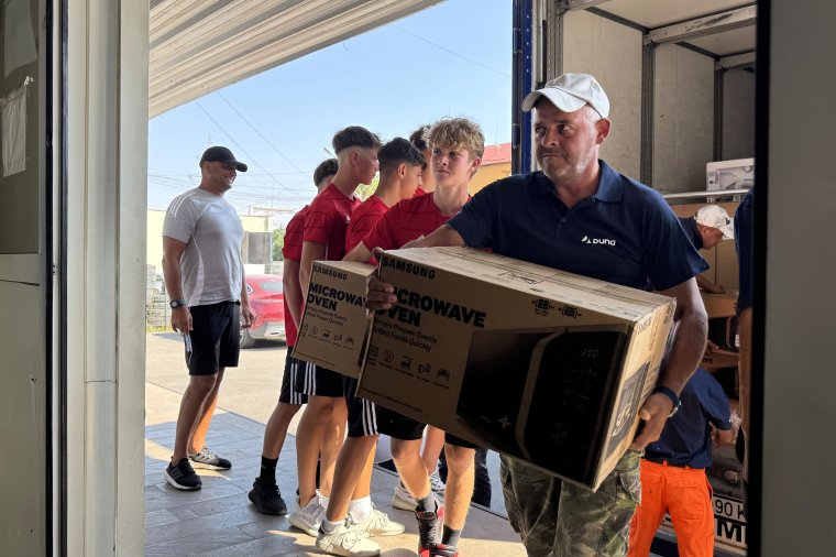 125 ezer euró értékben kapnak háztartási készülékeket a háromszéki árvízkárosultak