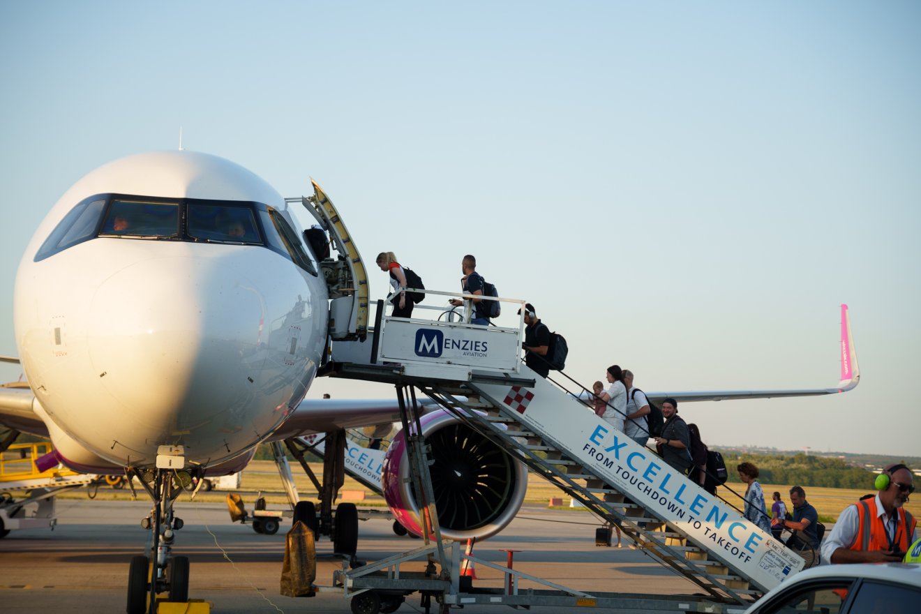 A brassói repülőtér a tizedik legforgalmasabb Romániában •  Fotó: Tuchiluș Alex