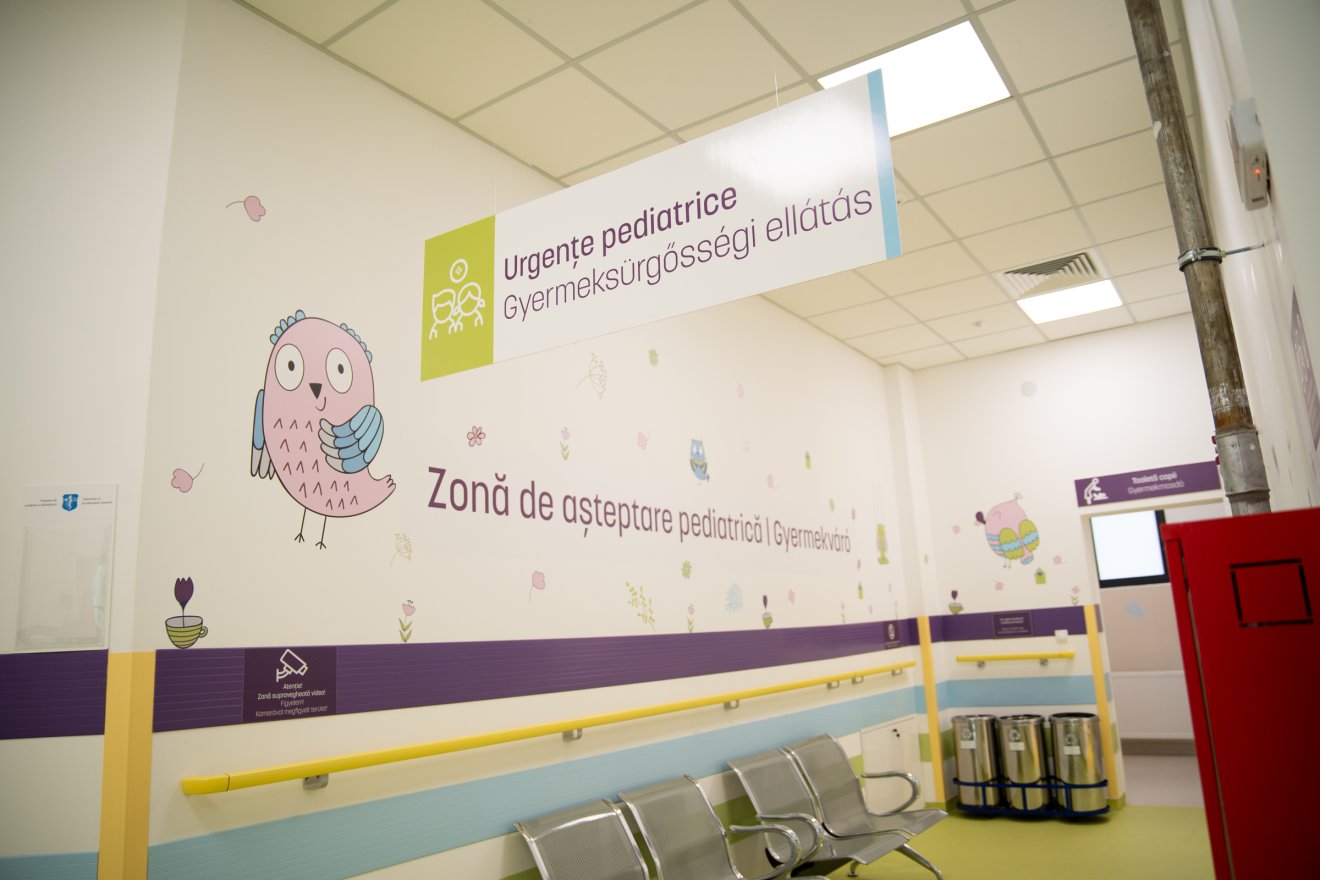 Az új épületben is különválasztották a felnőtt- és gyermeksürgősségi részleget •  Fotó: Tuchiluș Alex