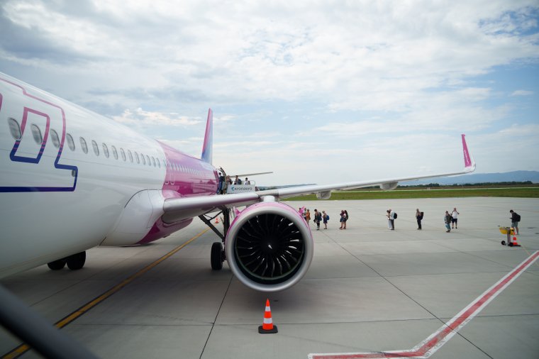 Belföldi járatok indítását is fontolgatja a Wizz Air Romániában