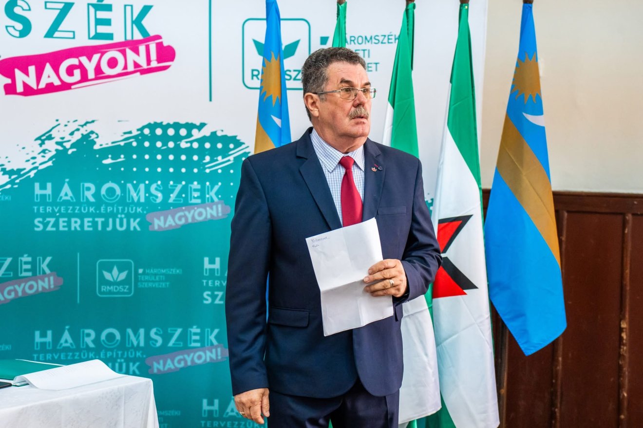 Balázsi Dénes, Bardoc község polgármestere elmondta: készen állnak a tiltakozásra, ha eljön az ideje •  Fotó: Kocsis B. János