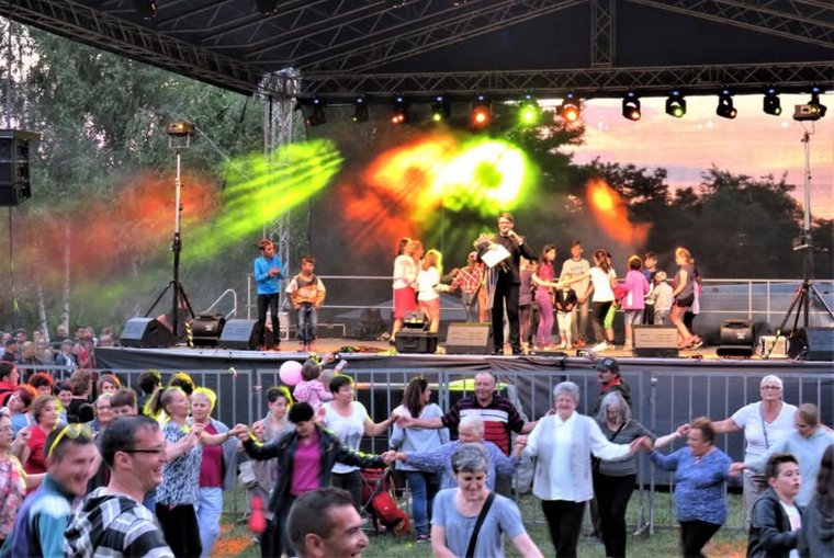 Zene, kiállítások, sport, nyílt dísztanácsülés az uzoni községnapok programjában