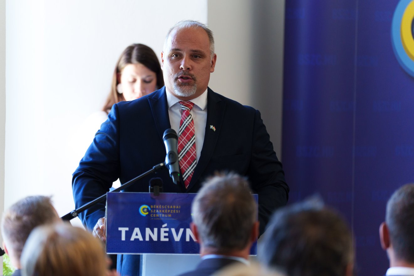 Mucsi Balázs Sándor, a BSZC igazgatója: versenyképes tudást nyújtunk a székely fiataloknak •  Fotó: Tuchiluș Alex