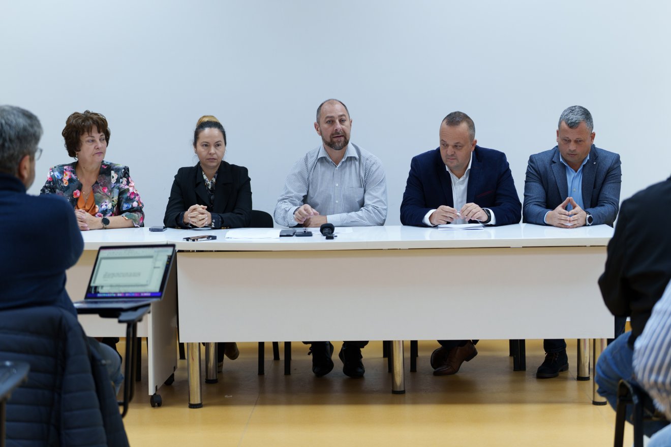 A kórházak egymást és a megyei hálózatot erősítve, közös stratégiával vonzanának orvosokat Háromszékre •  Fotó: Tuchiluș Alex