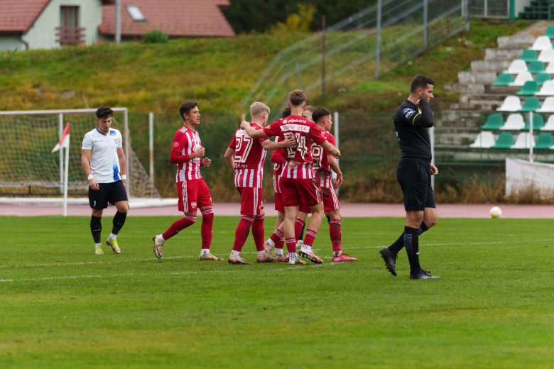 Erődemonstrációt tartottak Gyergyóban a sepsiszentgyörgyi fiatalok