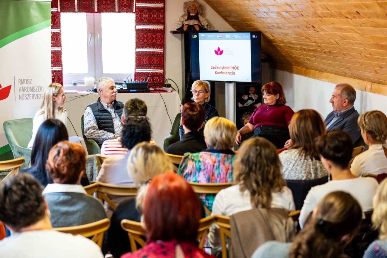 Hét év kihagyás után. A legutóbbi székelyföldi női vándorkonferencia 2018-ban volt •  Fotó: Székelyföldi Nők Konferencia