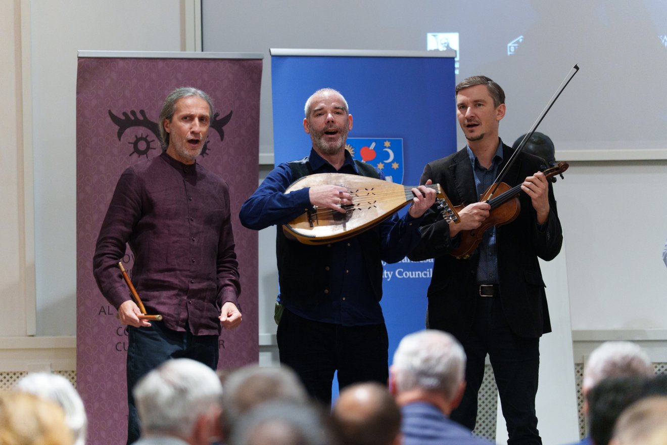 A Folker együttes biztosította a hangulatot •  Fotó: Tuchiluș Alex