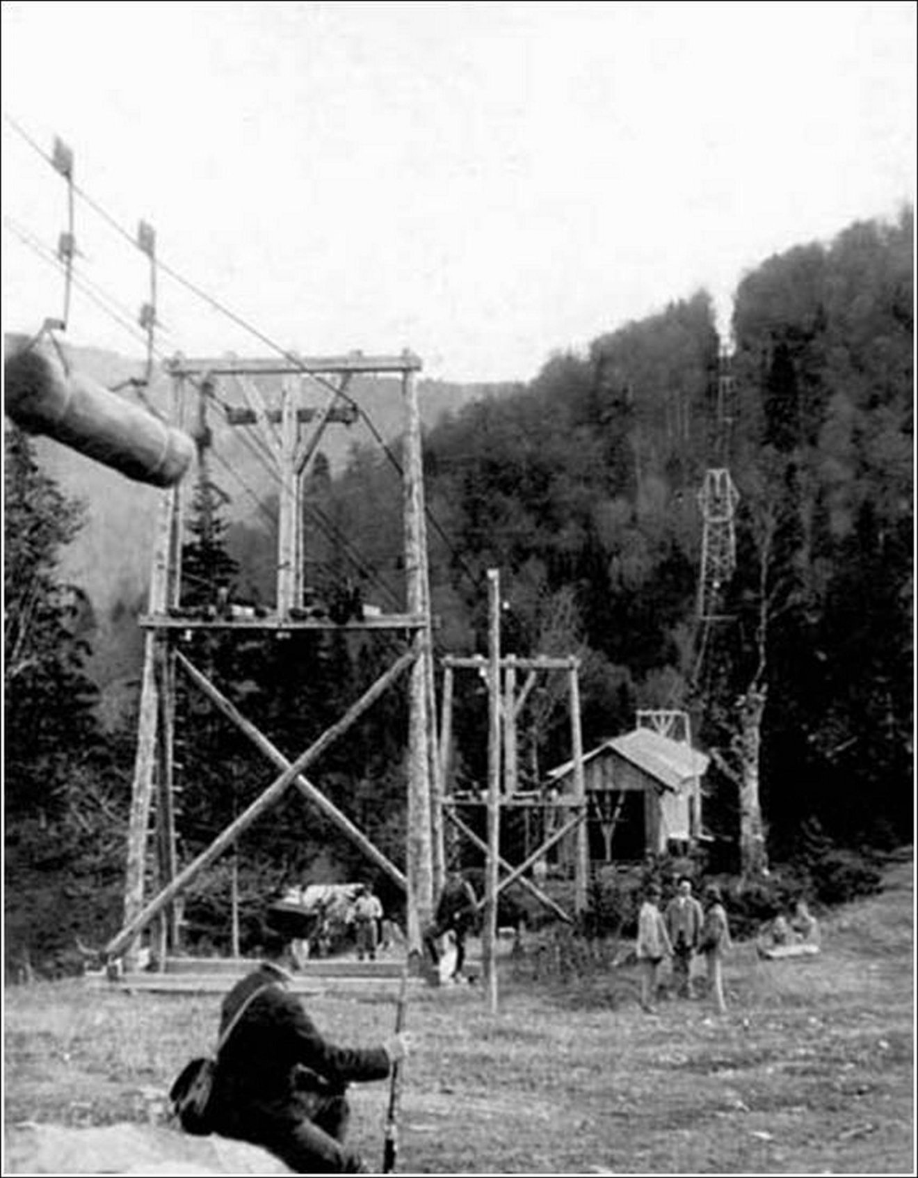 Korabeli fénykép a sodronypályáról •  Fotó: sulinet.hu