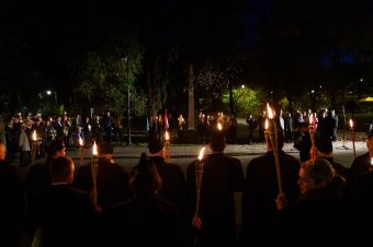 „A szabadság ott kezdődik, ahol megszűnik a félelem” – Sepsiszentgyörgyön is megemlékeztek a szabadságharc hőseiről