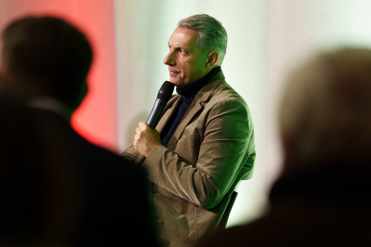 Újabb régi nagy fideszes név száll ki a parlamentből