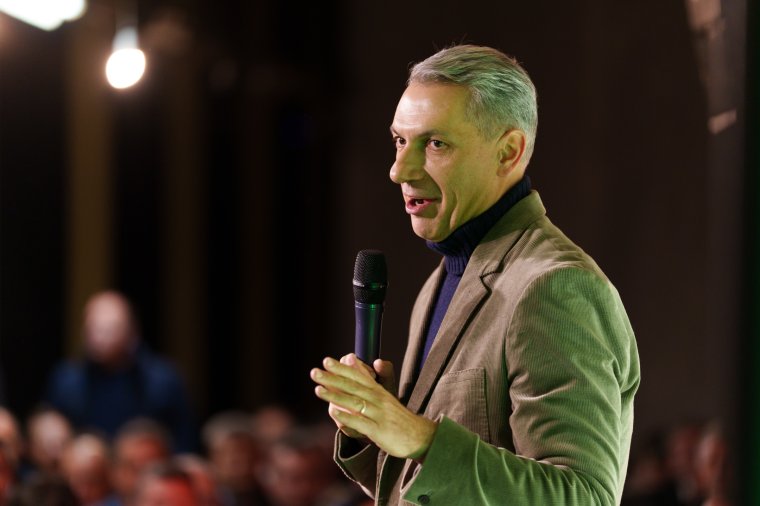 Lázár János Sepsiszentgyörgyön: a cél, hogy a vesztes magyarság száz év után a sikeresek táborát gyarapítsa