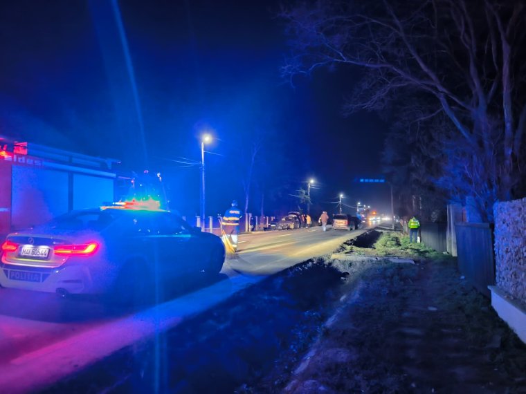 Három autó ütközött össze Maksán