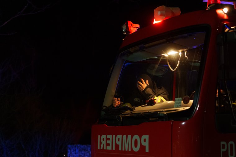 Közel száz tűzeset 24 óra alatt – A megelőzés fontosságát hangsúlyozza a katasztrófavédelem