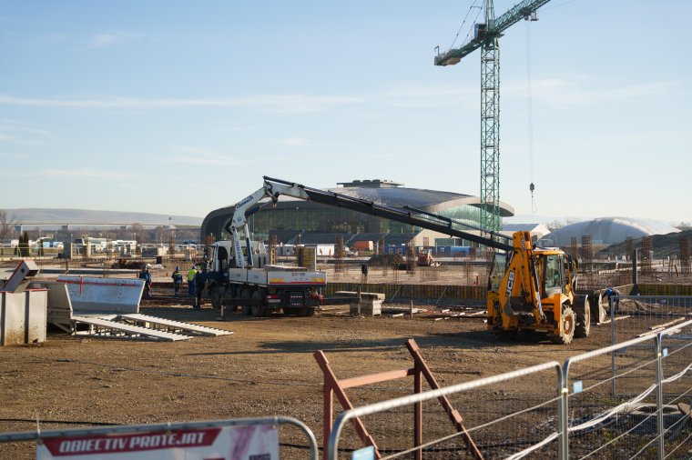 Készül az alap, hamarosan kiemelkedik a földből Sepsiszentgyörgy új jégcsarnoka