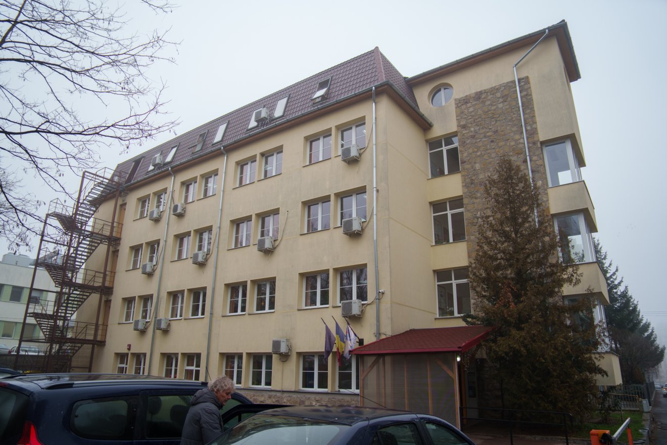 A gyermekvédelmi vezetők meglátása szerint a szociális igazgatóságok szakemberhiánnyal küzdenek, kihívás leosztani a feladatokat &bullet;  Fotó: Tuchiluș Alex