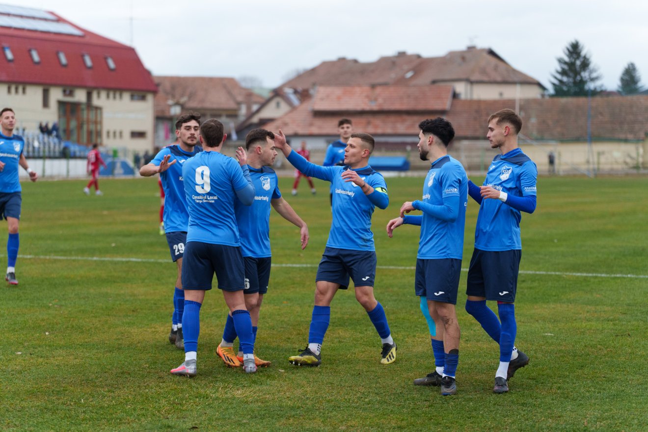 Négy alkalommal örülhettek gólnak a KSE focistái •  Fotó: Tuchiluș Alex