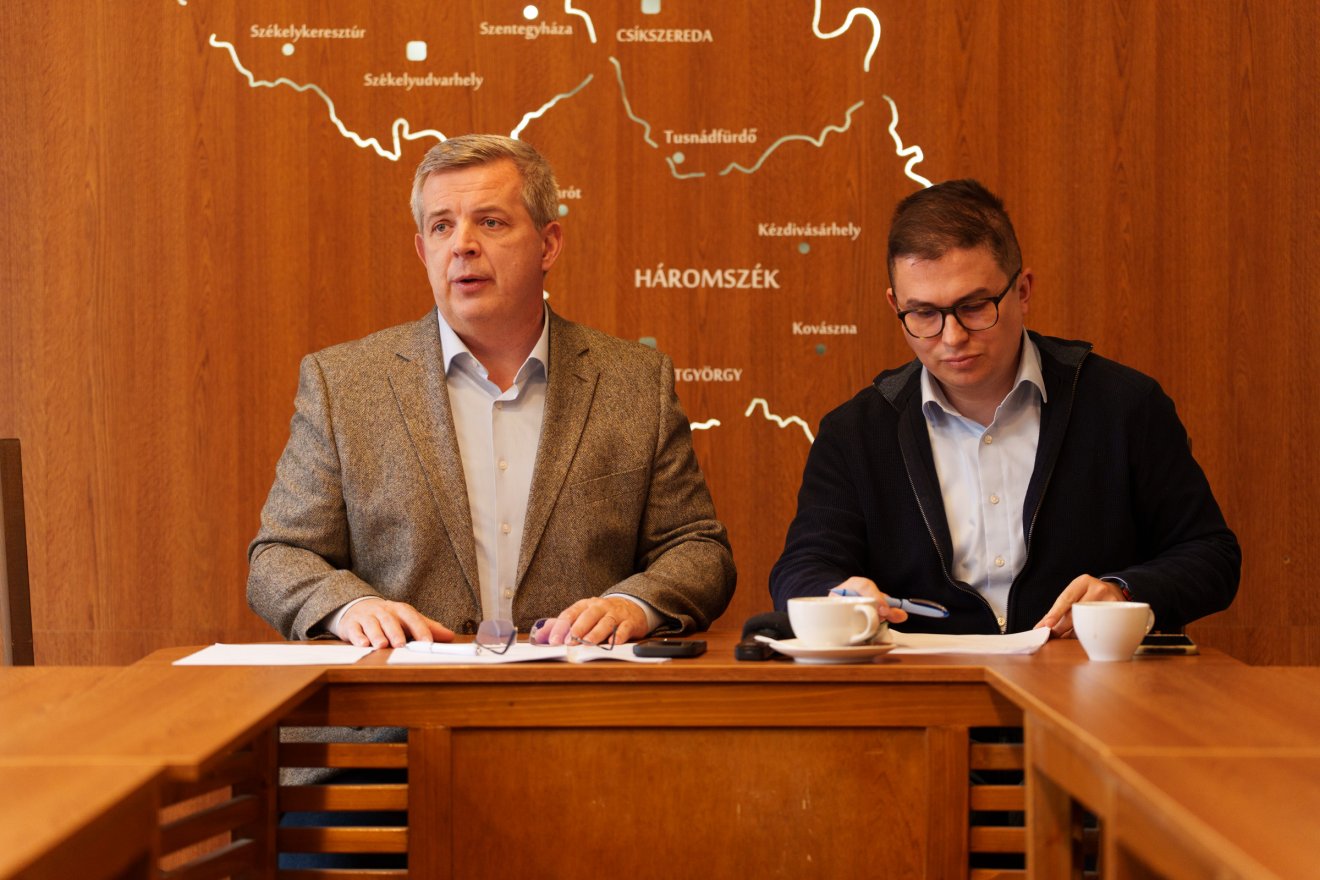 Tizenegy körzetet fognak lejárni a városi RMDSZ-szervezet képviselői • Fotó: Tuchiluș Alex