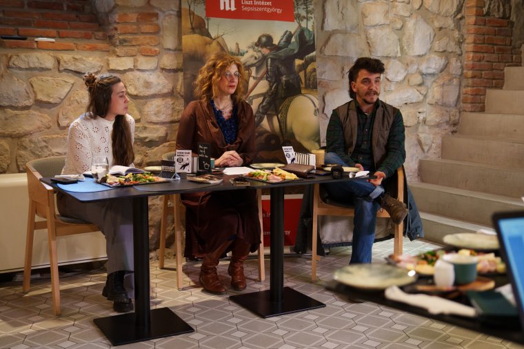 Ezúttal is a kultúra több területére tekint ki a sepsiszentgyörgyi Liszt Intézet