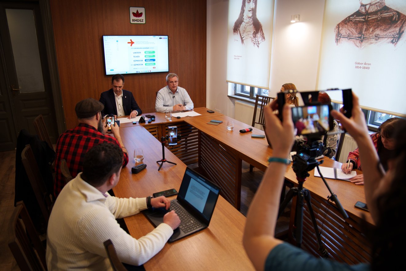 &bullet;  Fotó: Tuchiluș Alex