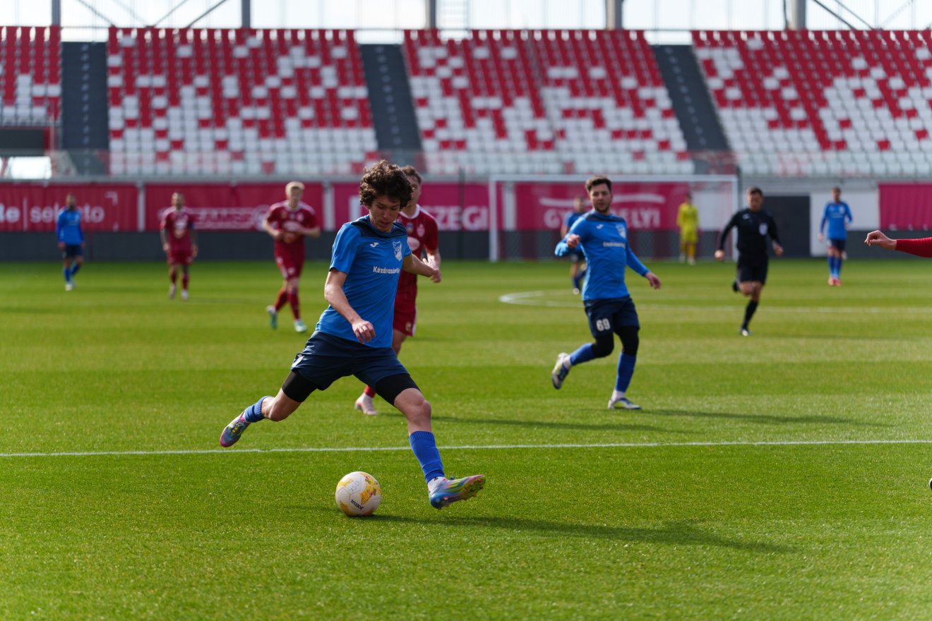 &bullet;  Fotó: Tuchiluș Alex