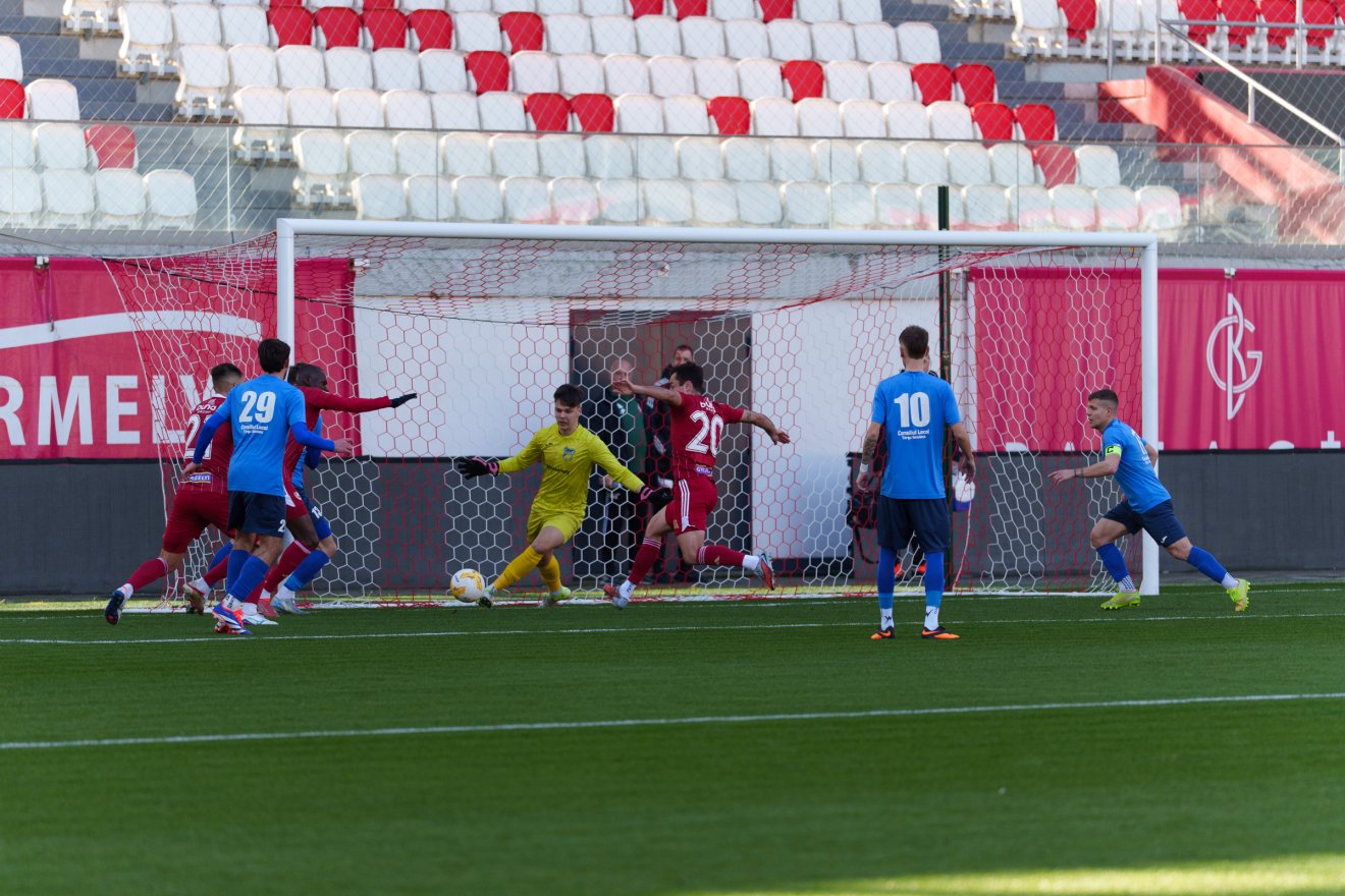 &bullet;  Fotó: Tuchiluș Alex