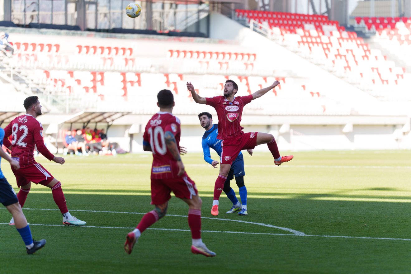 &bullet;  Fotó: Tuchiluș Alex