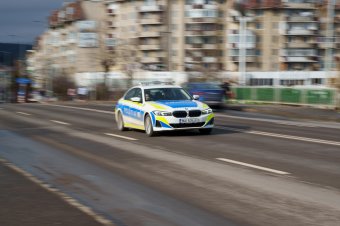 Egyikük hamis iratot használt, a másik ittasan vezetett