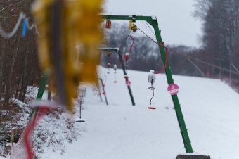 Mindössze négy napig működött a sugásfürdői síközpont nagy pályája ebben a szezonban