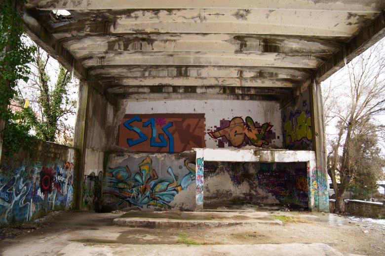 Új rendeltetést kap a sepsiszentgyörgyi könyvtár mögötti régi kazánház