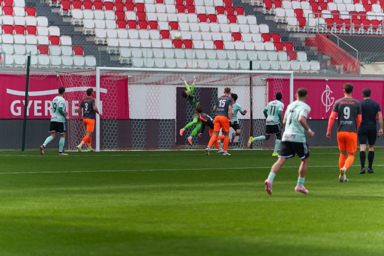 &bullet;  Fotó: Tuchiluș Alex