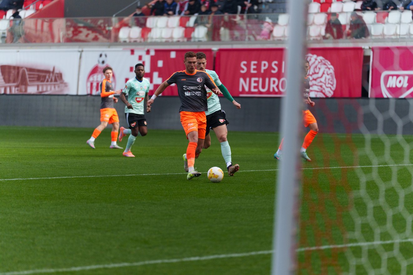 &bullet;  Fotó: Tuchiluș Alex