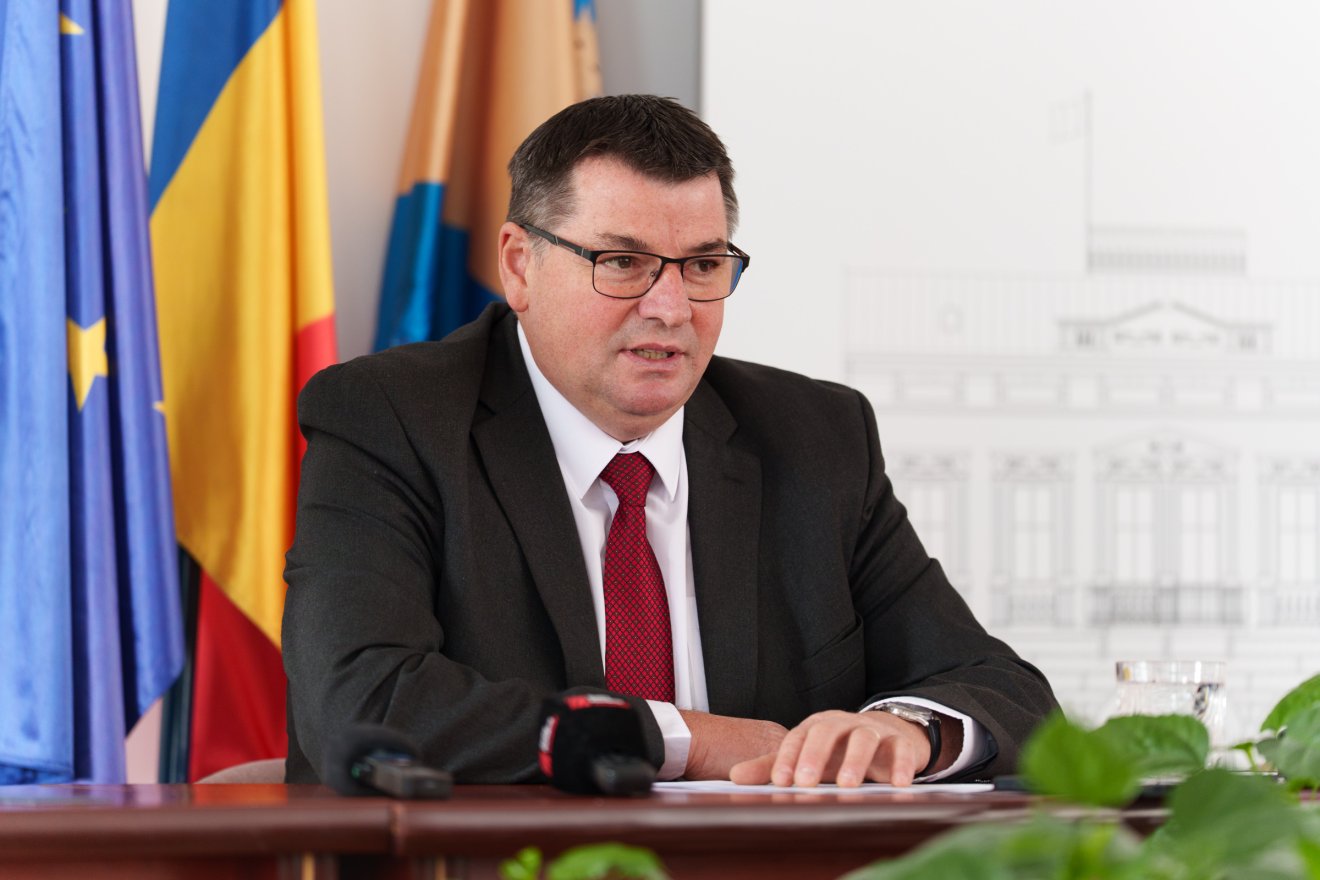 Még a prefektusoknak sem egyértelmű a kormányrendelet &bullet;  Fotó: Tuchiluș Alex