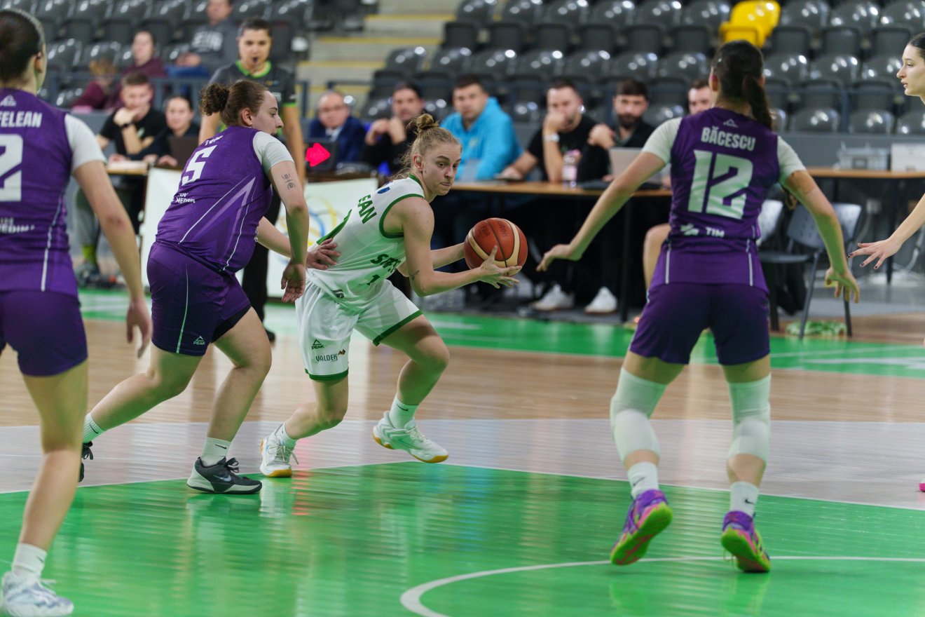 &bullet;  Fotó: Tuchiluș Alex