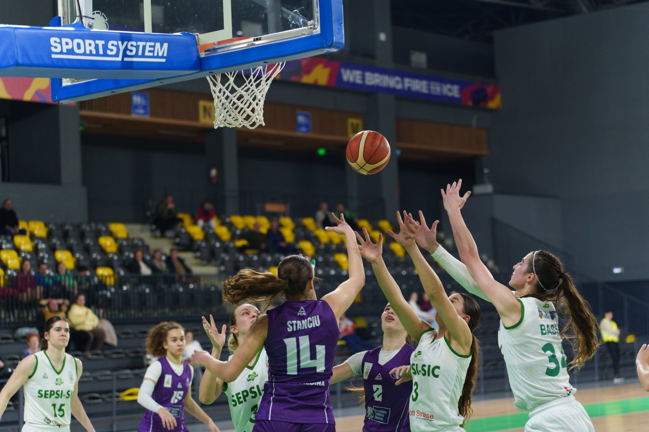 &bullet;  Fotó: Tuchiluș Alex