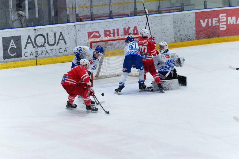 Minden tekintetben felülmúlta a Sportklubot, fölényesen jutott döntőbe a GYHK