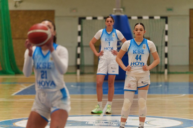 Nem jött össze a fordítás, ezüstérmet szereztek a Kézdi SE kosarasai