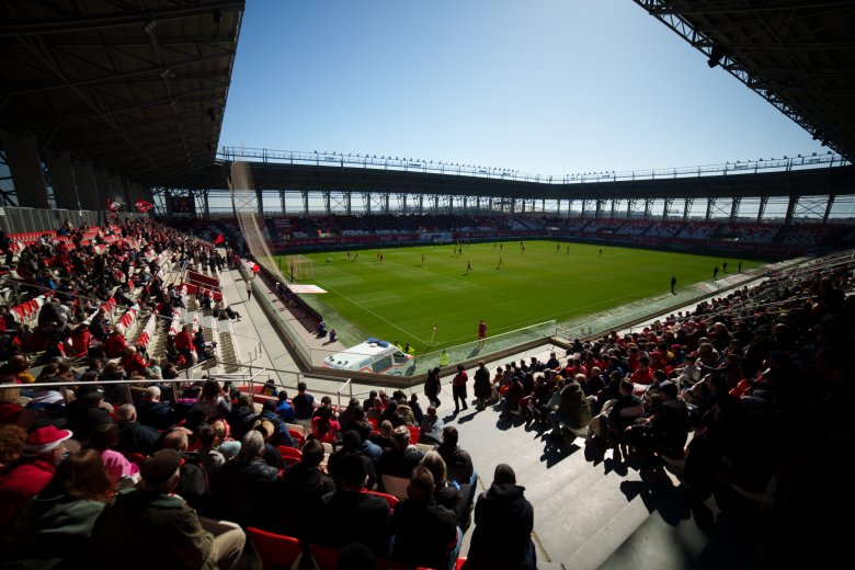 Négy éve gondos kezekben a háromszéki sport ékköve, a Sepsi Duna Aréna