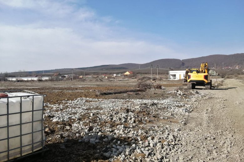 Elfogyott a finanszírozás: elakadt a tyúkfarm helyére tervezett fejlesztés Sepsiszentgyörgyön