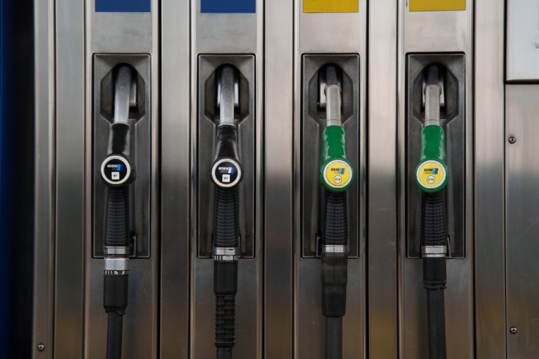 Árkorlátozás, exporttilalom: Románia több szomszédja is lépett a kőolaj árának berobbanása miatt