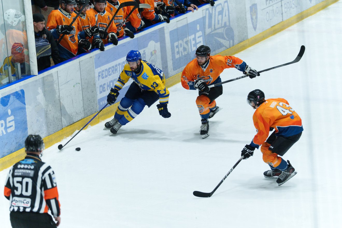 &bullet;  Fotó: Tuchiluș Alex